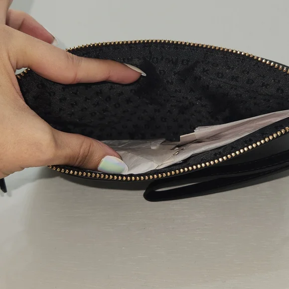 DKNY Black Quilted Clutch - Picture 5 of 11